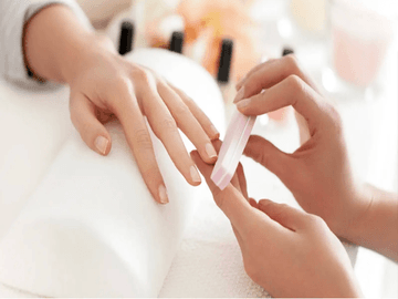 Manicura Tradicional con Material Estéril